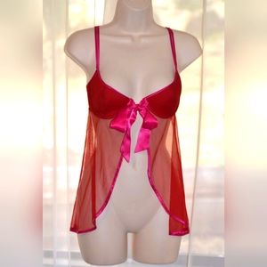 Victoria's Secret Cami Fly Away Underwire Small